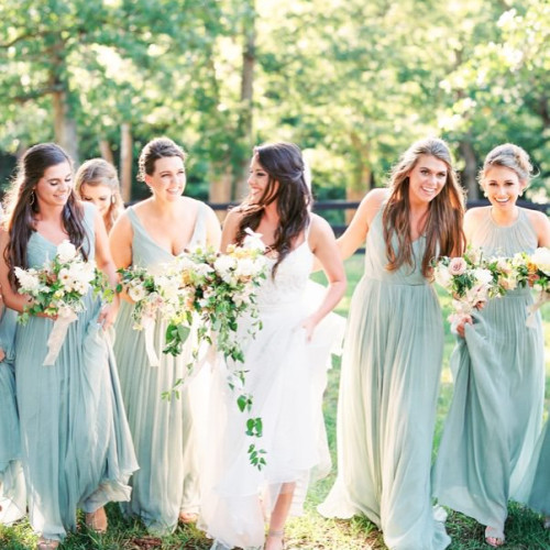 Alex and bridesmaids (Erin Wilson Photography)